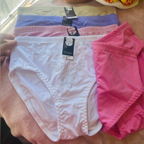 Wakoii underwear 5 ❤️ - Picture 4 of 4